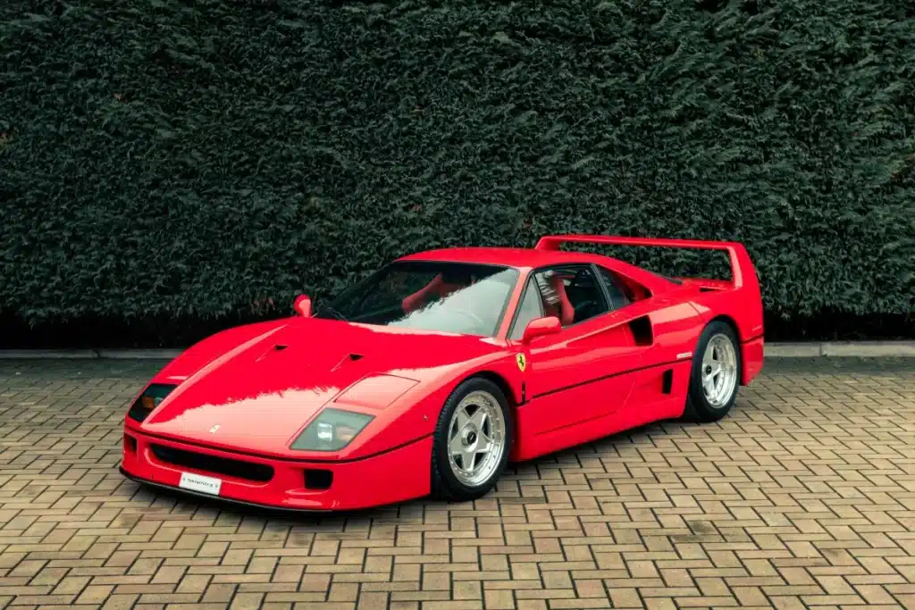 Ferrari F40 (1987-1992) : la supercar emblématique des années 80 - La  passion de la voiture