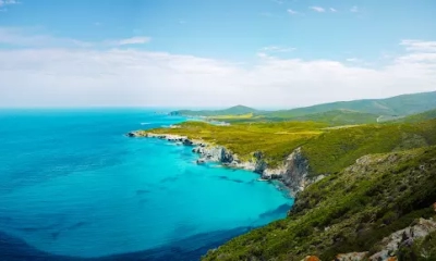 Louer une voiture à Ajaccio pour explorer la Corse en toute liberté