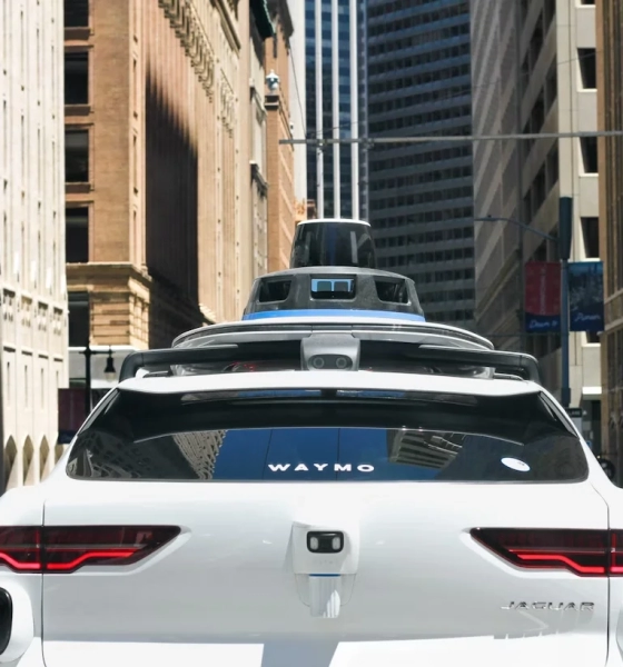 Conduite-semi-autonome-qui-est-le-responsable-en-cas-d’accident-en-2025